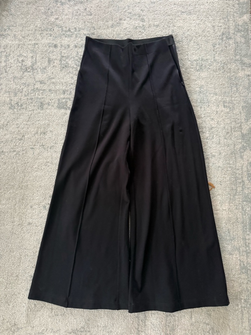 Quince Ultra-Stretch Ponte Super Wide Leg Pants - Picture 8 of 9